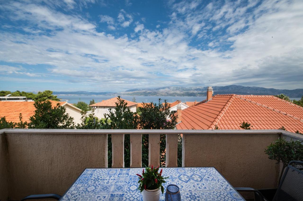 Apartman Mediterraneo Supetar Eksteriør bilde